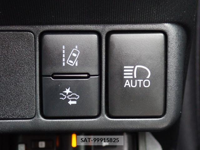 Toyota AQUA 2019-04 8072806-8