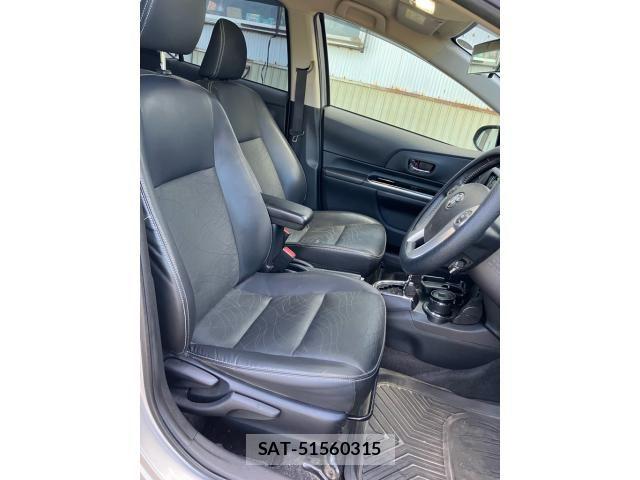 Toyota AQUA 2015-07 8072831-17