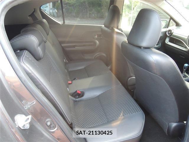 Toyota AQUA 2015-01 8072572-18