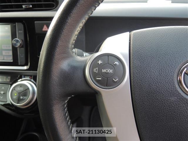 Toyota AQUA 2015-01 8072572-28