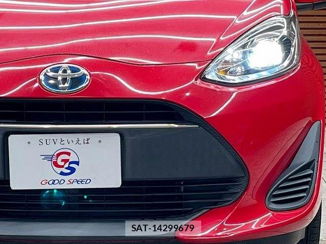 Toyota AQUA 2017-09 8072823-17