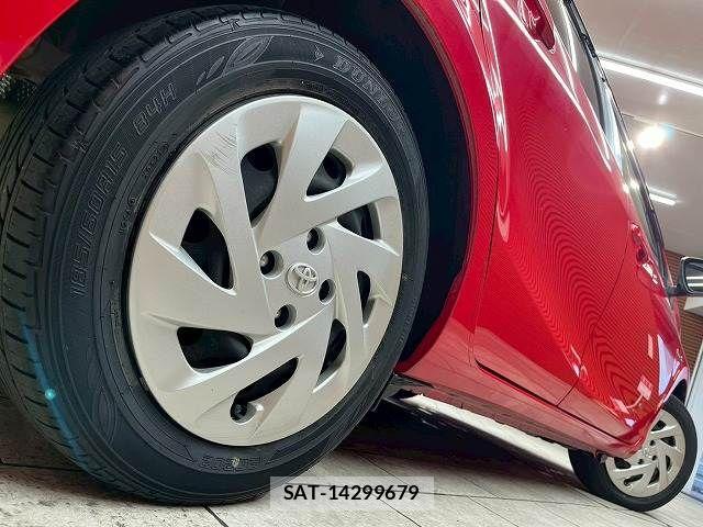 Toyota AQUA 2017-09 8072823-18