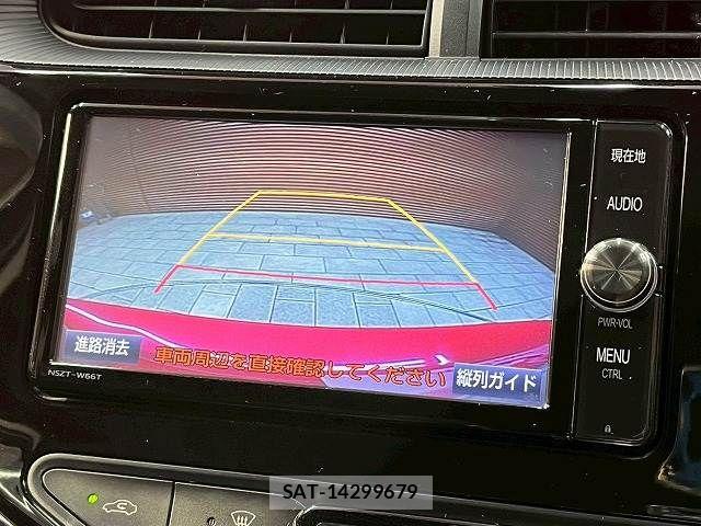 Toyota AQUA 2017-09 8072823-4
