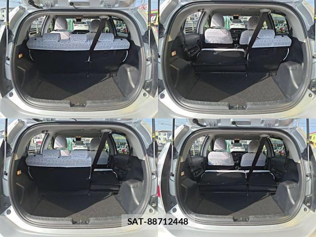Toyota AQUA 2017-05 8072791-7