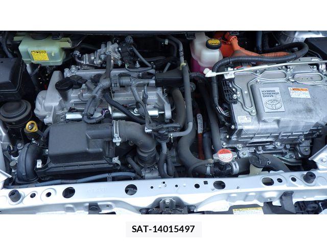 Toyota AQUA 2015-10 8072830-19