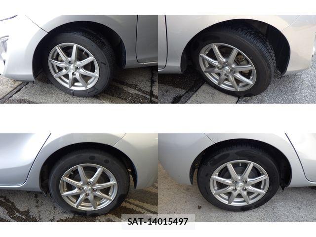 Toyota AQUA 2015-10 8072830-8