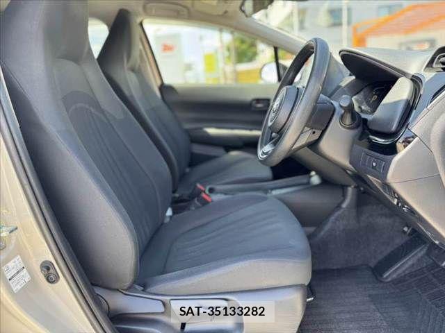 Toyota AQUA 2023-07 8072785-15