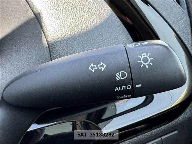 Toyota AQUA 2023-07 8072785-20
