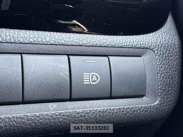 Toyota AQUA 2023-07 8072785-22