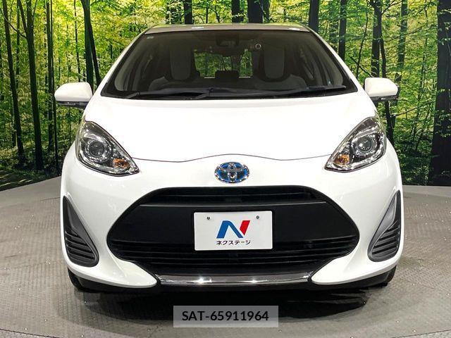 Toyota AQUA 2021-05 8072797-13