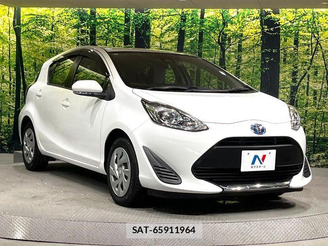 Toyota AQUA 2021-05 8072797-15