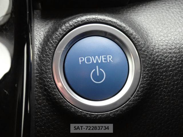Toyota AQUA 2022-10 8072786-11