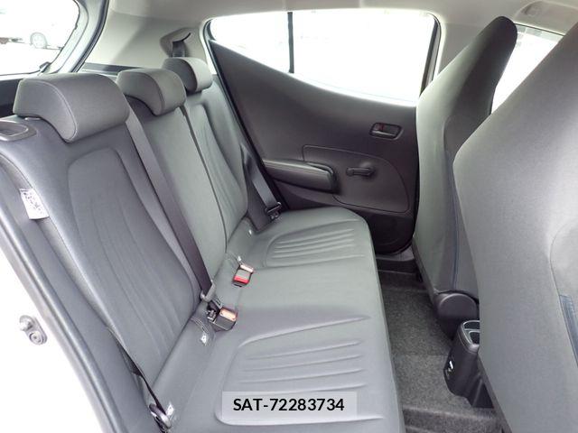 Toyota AQUA 2022-10 8072786-18