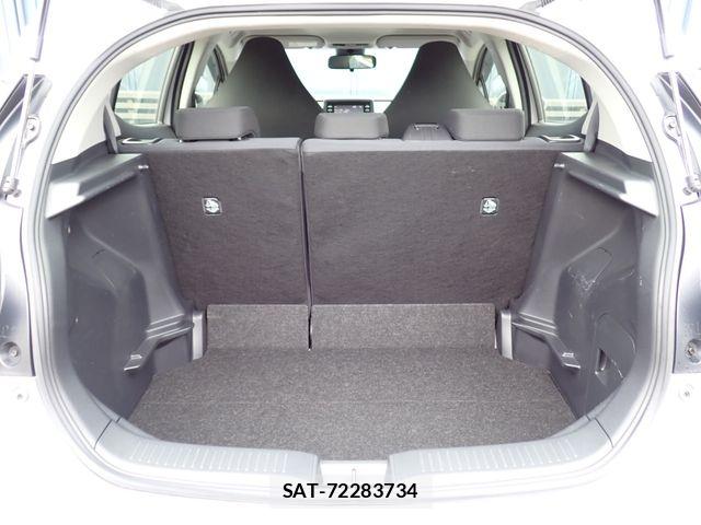 Toyota AQUA 2022-10 8072786-19