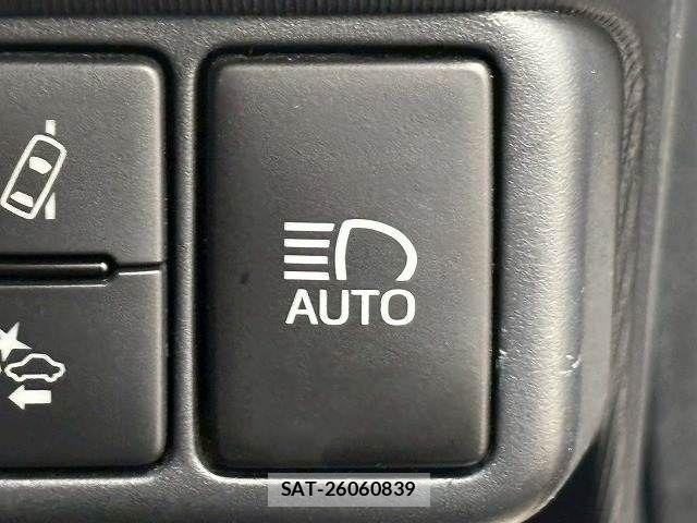 Toyota AQUA 2018-11 8072800-5