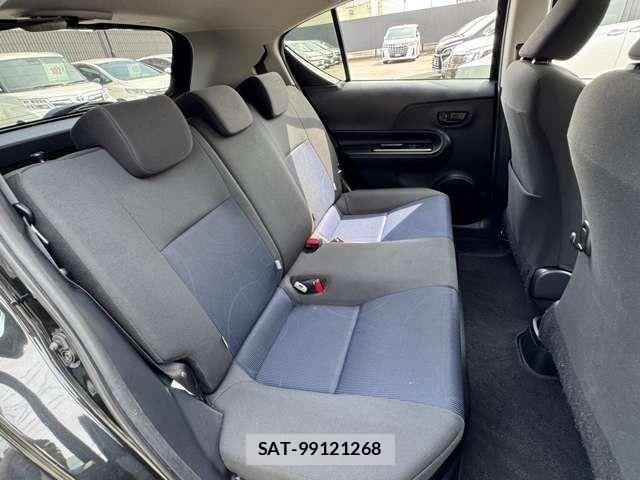 Toyota AQUA 2016-03 8072814-9