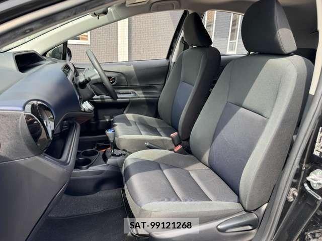 Toyota AQUA 2016-03 8072814-10