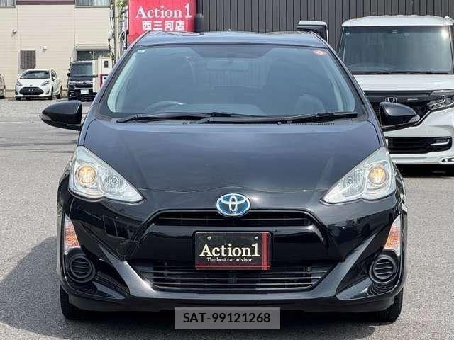 Toyota AQUA 2016-03 8072814-2
