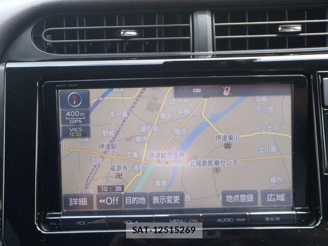 Toyota AQUA 2016-02 8072804-22