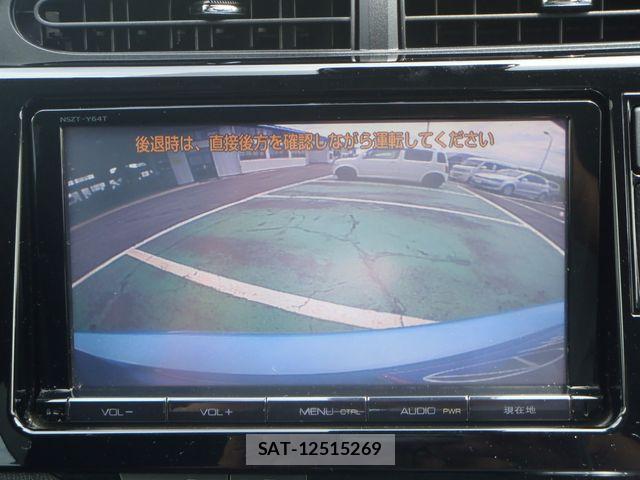 Toyota AQUA 2016-02 8072804-23