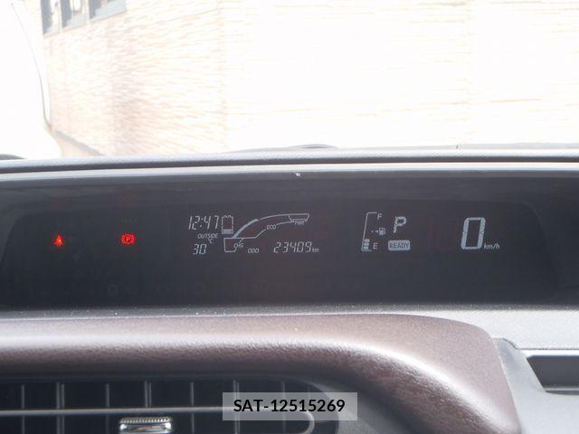 Toyota AQUA 2016-02 8072804-25