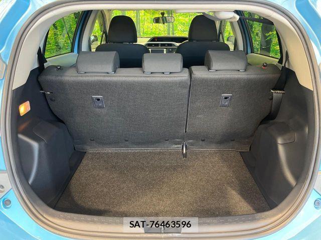 Toyota AQUA 2012-03 8072818-9