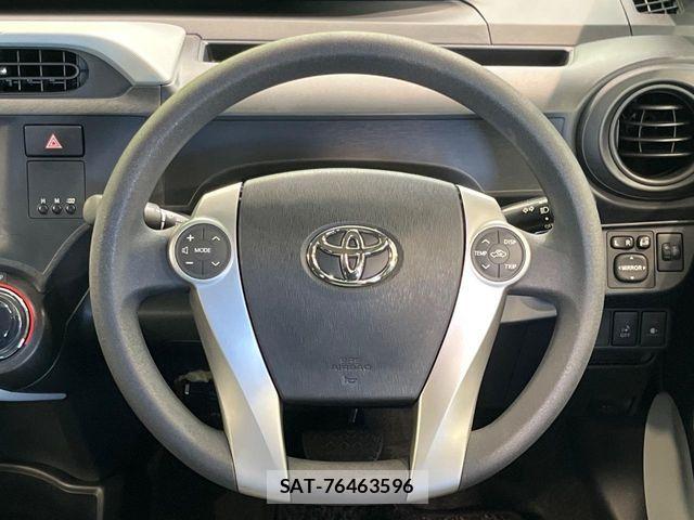 Toyota AQUA 2012-03 8072818-10