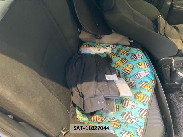 Toyota AQUA 2016-07 8072827-13
