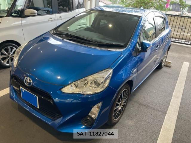 Toyota AQUA 2016-07 8072827-4