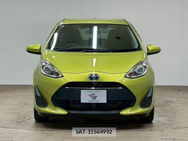 Toyota AQUA 2018-08 8072805-14