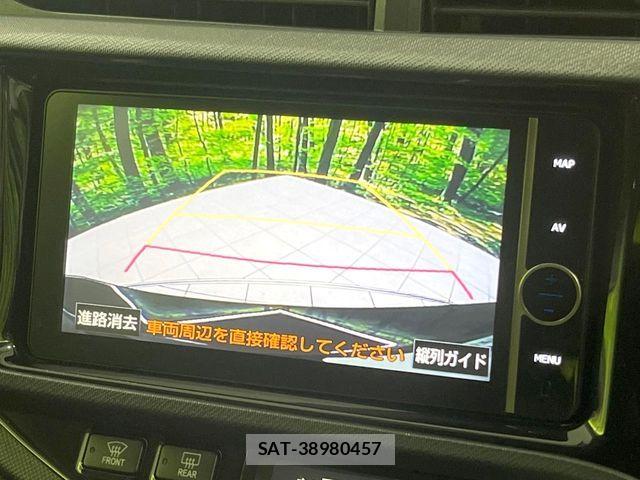 Toyota AQUA 2015-08 8072796-3
