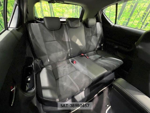 Toyota AQUA 2015-08 8072796-8