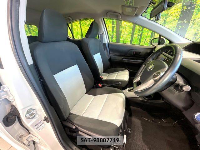 Toyota AQUA 2013-06 8072825-7