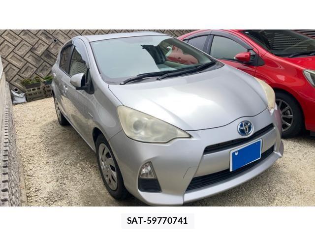 Toyota AQUA 2012-03 8072844-2
