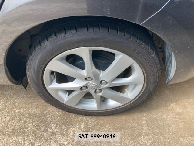 Toyota AQUA 2013-08 8072841-4