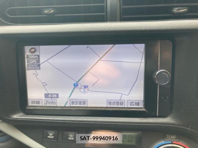 Toyota AQUA 2013-08 8072841-8