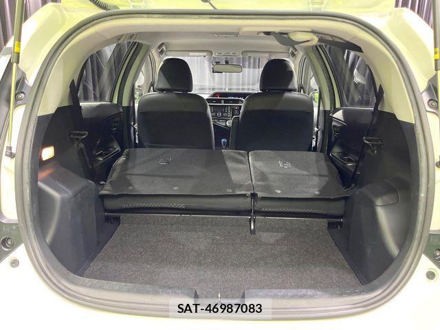 Toyota AQUA 2015-07 8072807-9