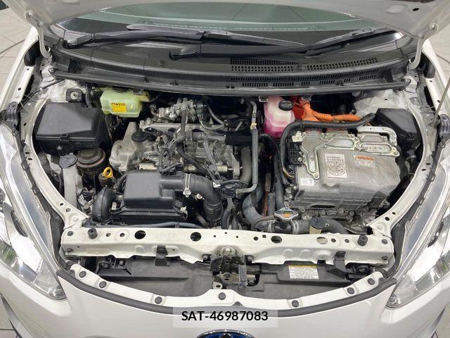 Toyota AQUA 2015-07 8072807-17