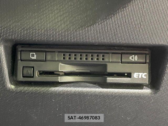 Toyota AQUA 2015-07 8072807-3