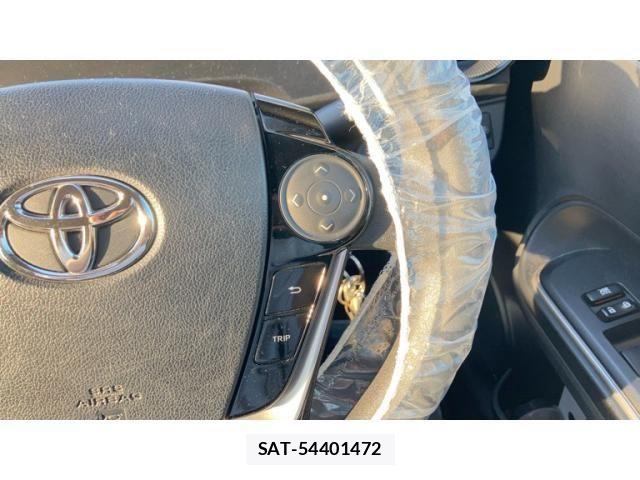Toyota AQUA 2018-06 8072815-14
