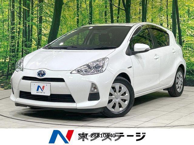 Toyota AQUA 2013-01 8072808-0
