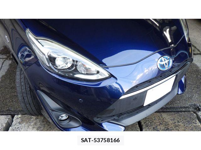 Toyota AQUA 2019-03 8072809-4