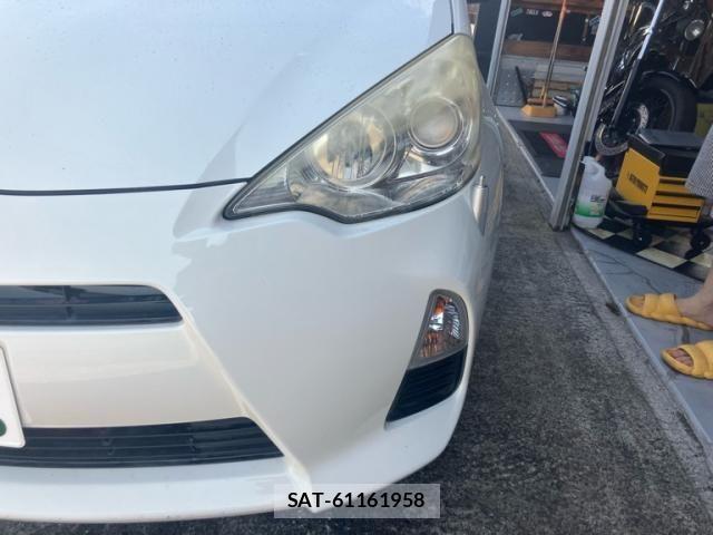 Toyota AQUA 2012-07 8072836-4