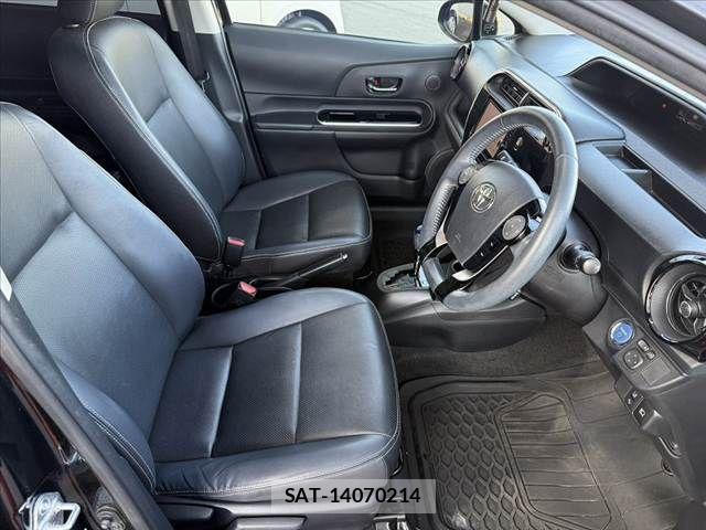 Toyota AQUA 2017-10 8072816-15