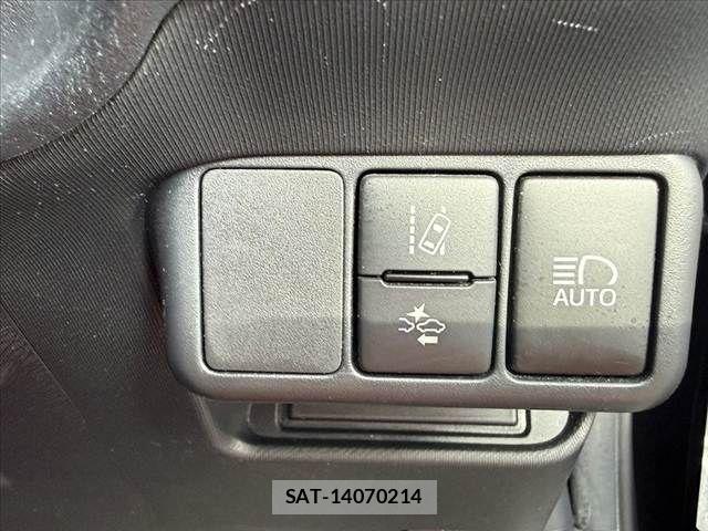 Toyota AQUA 2017-10 8072816-29