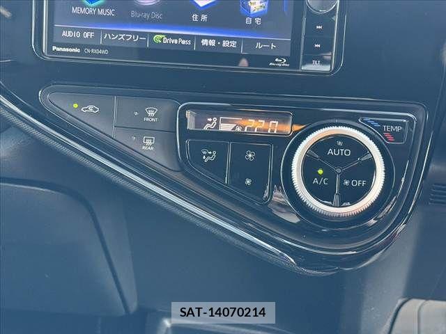Toyota AQUA 2017-10 8072816-6