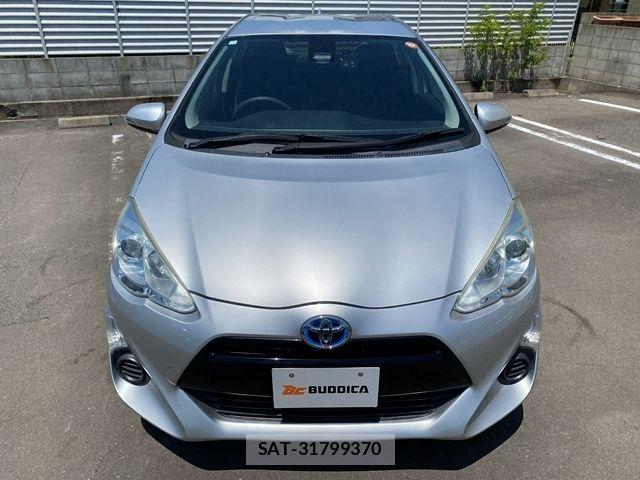Toyota AQUA 2016-07 8072820-2