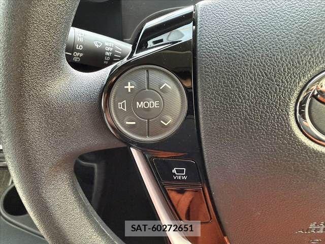 Toyota AQUA 2021-05 8072802-22
