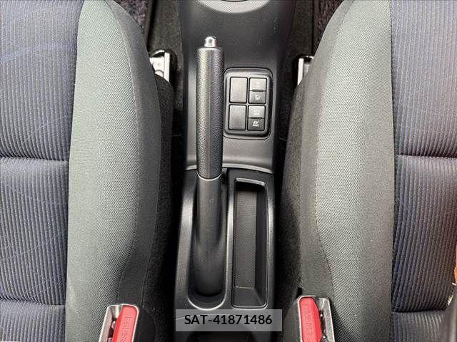 Toyota AQUA 2016-09 8072812-25