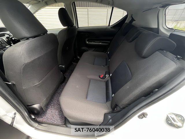 Toyota AQUA 2021-02 8072789-12